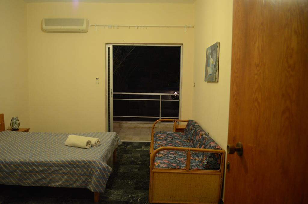 Kineta Apartments Exterior foto